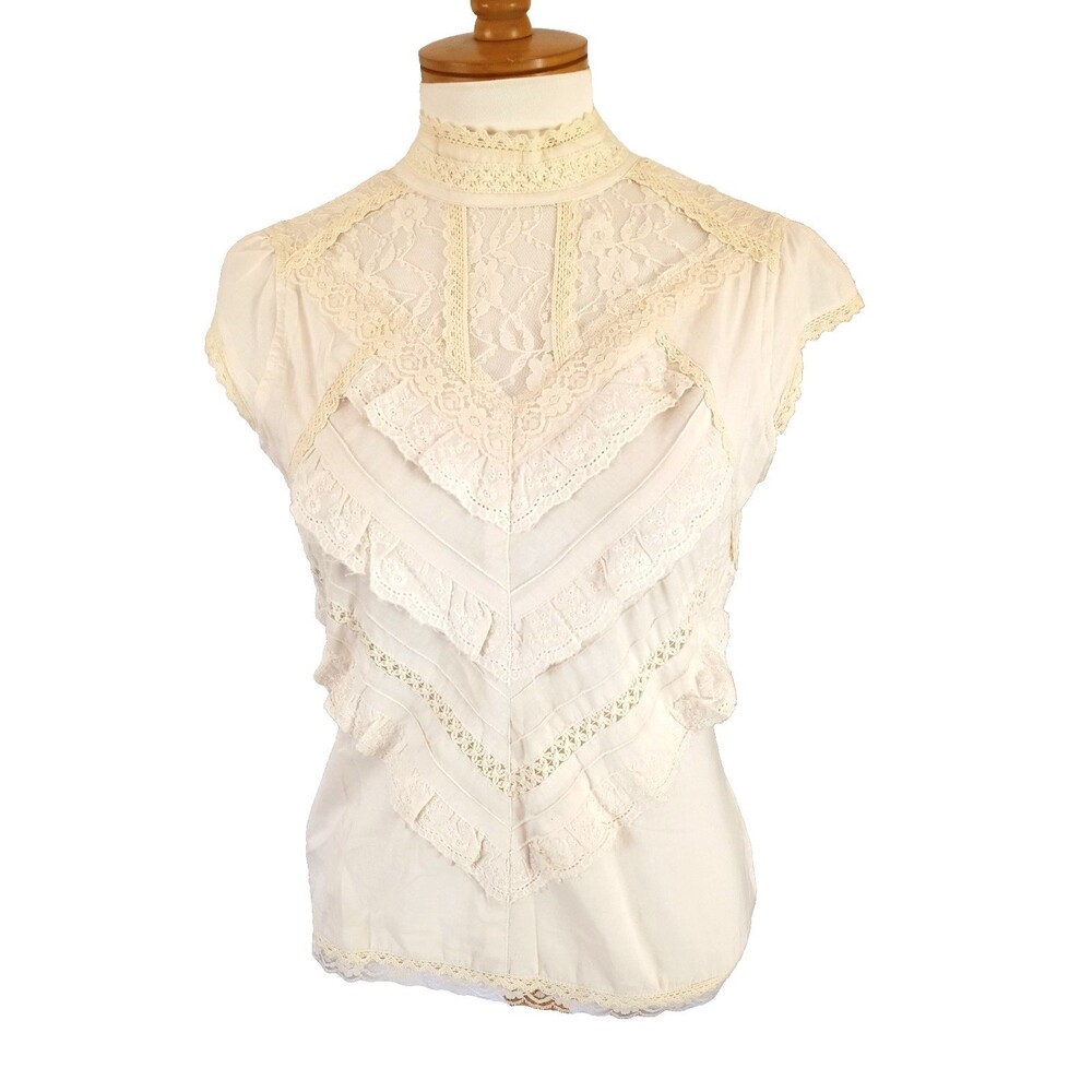 Younique Fairy Core Ivory Lace Sleeveless Top Size M New With Tags